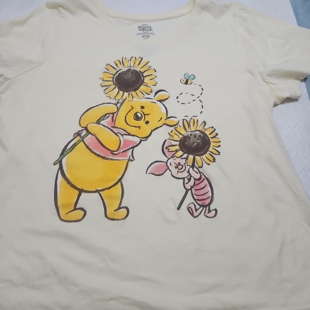 Disney Winnie The Pooh With Piglet  Crop Top Shirt